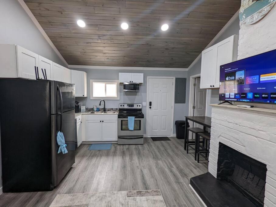 Summerlee Suite - Beautiful Remodeled Farmhouse Oak Hill Esterno foto