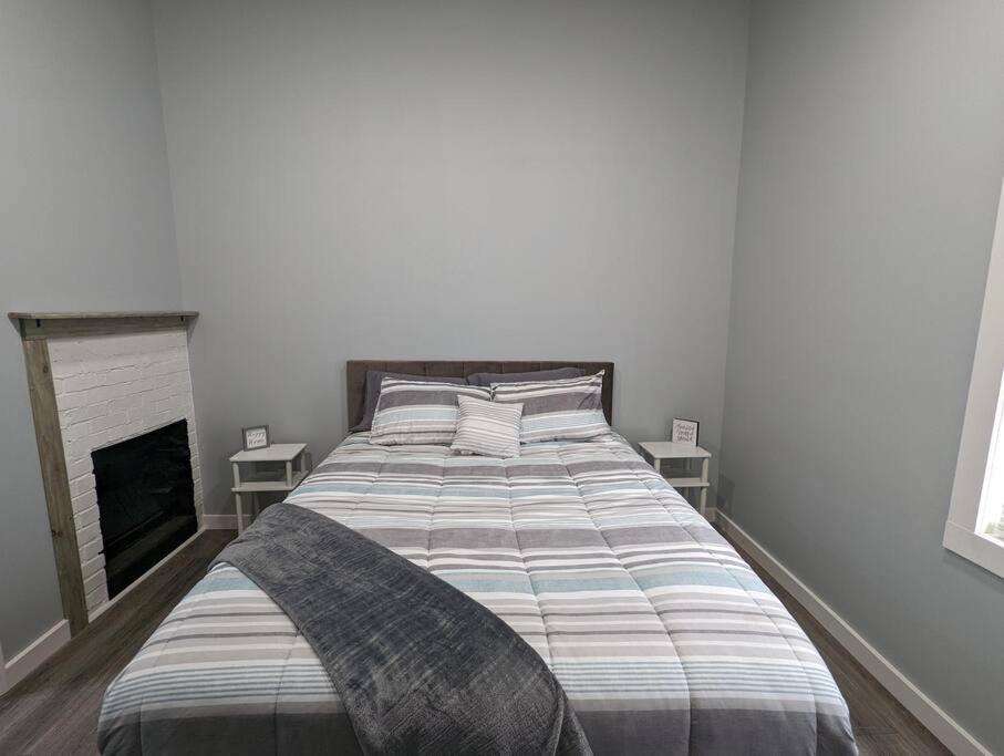 Summerlee Suite - Beautiful Remodeled Farmhouse Oak Hill Esterno foto